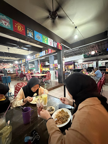 Opinii despre Ketumbar Cafe în Bintulu - Gastronomi dan perhotelan