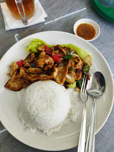 Kedai Kopi Melanian 2 (金沙园生肉面) - Gastronomi dan perhotelan