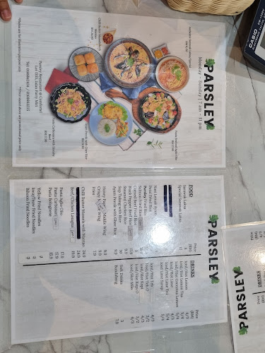 Opinii despre Parsley Miri în Miri - Gastronomi dan perhotelan