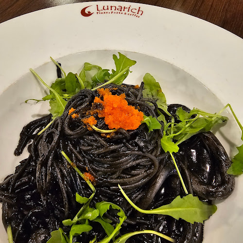 Lunarich Malaysia Pizza & Pasta - Gastronomi dan perhotelan