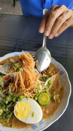 Opinii despre Warung Mak Tok Mergong în Alor Setar - Gastronomi dan perhotelan