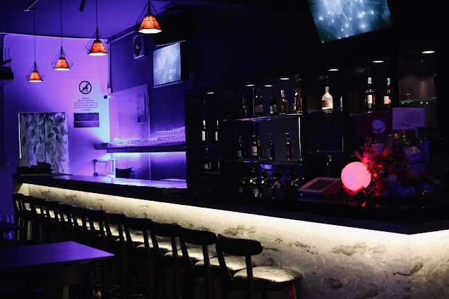 Himari Restaurant and Bar - Gastronomi dan perhotelan