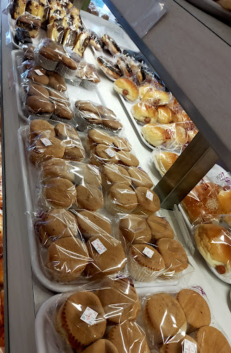 Opinii despre Kedai Kek Berry în Subang Jaya - Gastronomi dan perhotelan