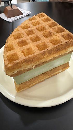 Mr Waffle Damansara Uptown - Petaling Jaya