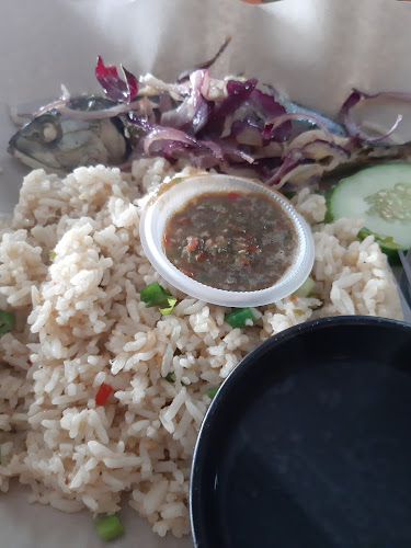 Opinii despre Nasi Goreng Ikan Rebus în Taiping - Gastronomi dan perhotelan