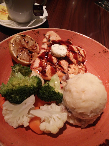 Opinii despre Hard Rock Cafe în Kuala Lumpur - Gastronomi dan perhotelan