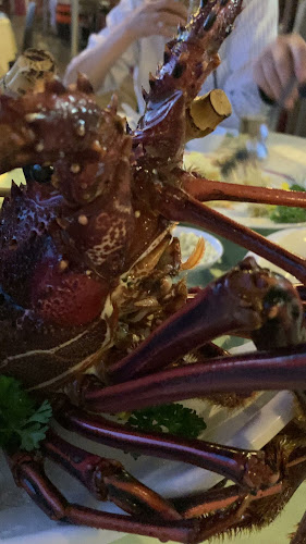 Crocodile Farm Seafood Village Restaurant • Pork Free - Gastronomi dan perhotelan