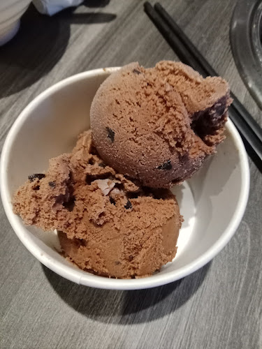 Hot Pot Shabu Shabu Bukit Indah - Gastronomi dan perhotelan