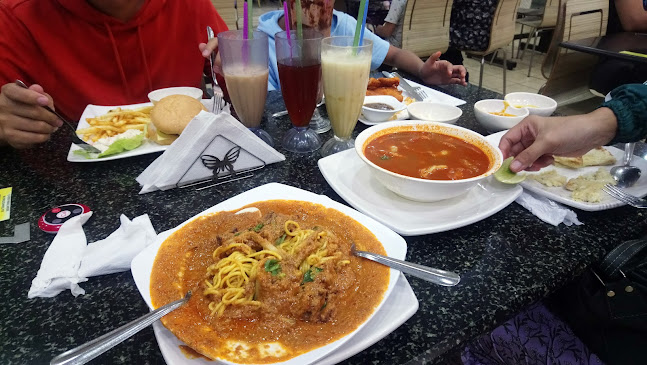 Opinii despre BTC Bistro Inanam în Kota Kinabalu - Gastronomi dan perhotelan