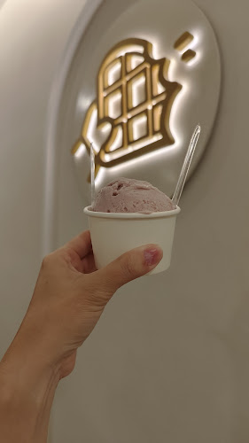 Mr Waffle Damansara Uptown - Gastronomi dan perhotelan