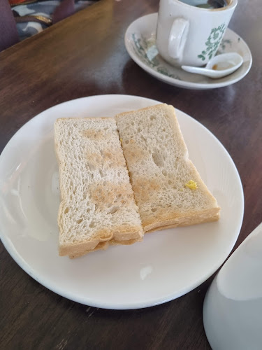 Opps Kopitiam - Gastronomi dan perhotelan