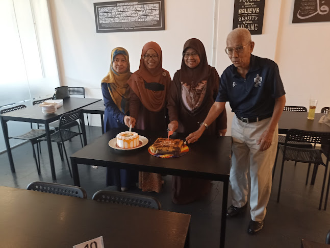 Opinii despre Cafe Sevenlicious în Shah Alam - Gastronomi dan perhotelan