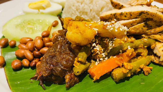 COMMONS by Food Journal Group - Gastronomi dan perhotelan