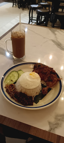 Madam Kok x Mama Thai - Ipoh