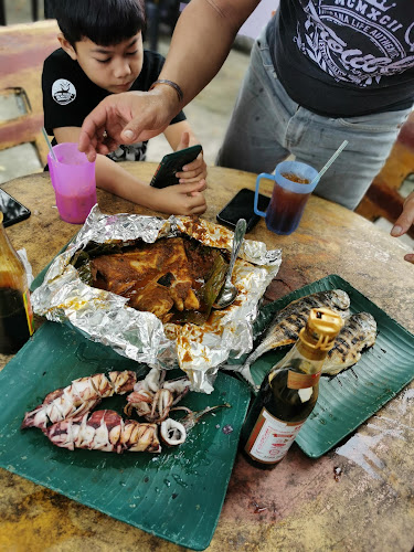 Opinii despre Mie Ikan Bakar în Besut - Gastronomi dan perhotelan
