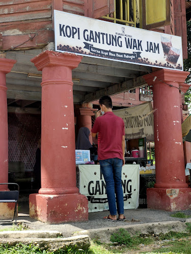 Comentarii opinii despre Kopi Gantung Wak Jam Kuala Kangsar