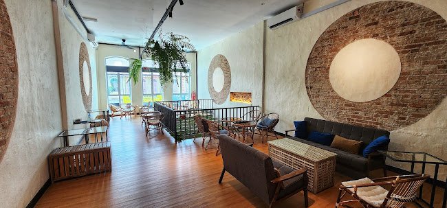 19, Jalan Bijeh Timah, 30000 Ipoh, Perak