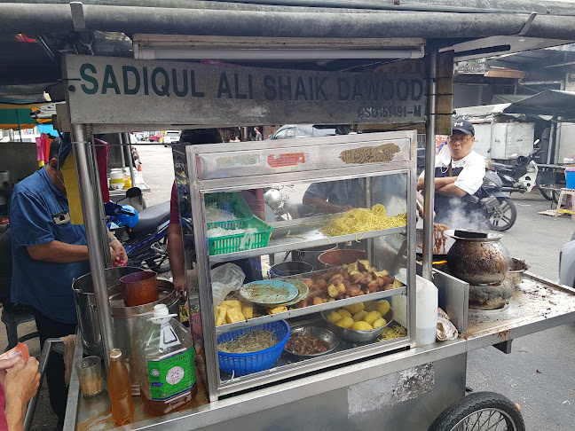 Hussain Mee Goreng And Mee Rebus