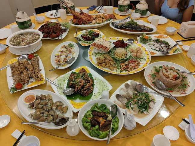 Opinii despre Tanjung Seafood Restaurant în Kota Kinabalu - Gastronomi dan perhotelan
