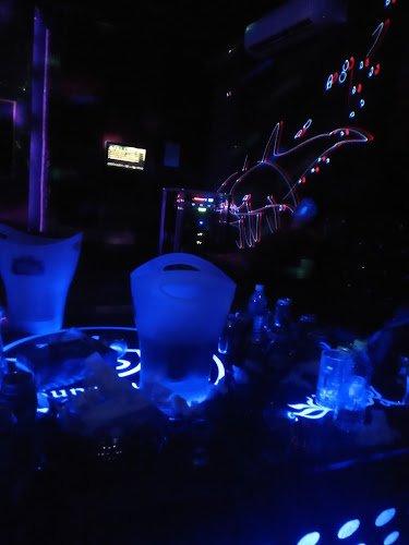 Supreme KTV - Gastronomi dan perhotelan