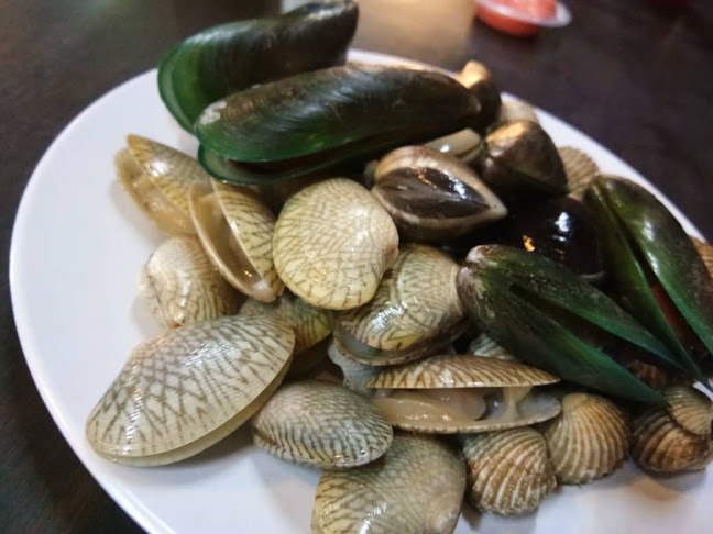 D'Kayangan Steamboat BBQ Buffet