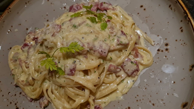 Opinii despre Atapas în Ipoh - Gastronomi dan perhotelan