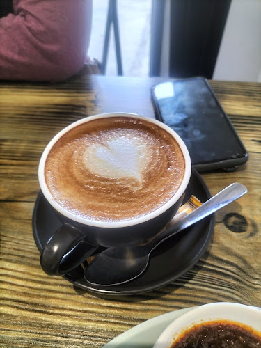 Comentarii opinii despre CAFE MEET & EAT SP