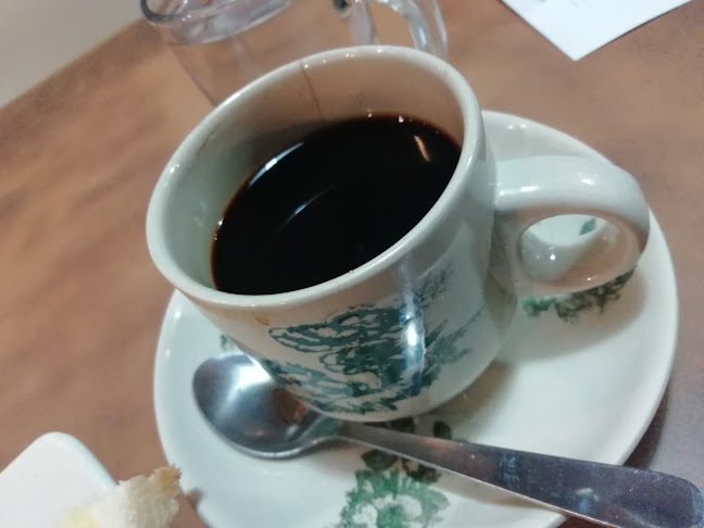 Opinii despre Hirupiring Kopitiam Seri Manjung, Perak în Seri Manjung - Gastronomi dan perhotelan