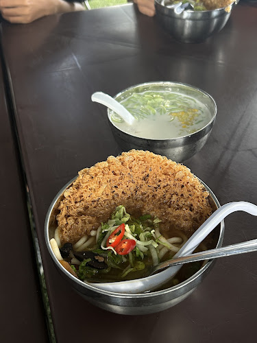 Restoran Warisan Pak Ngah Laksa - Gastronomi dan perhotelan