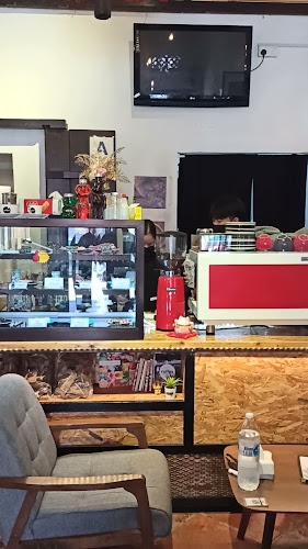 BeansWork_SuperheroCafe - Gastronomi dan perhotelan