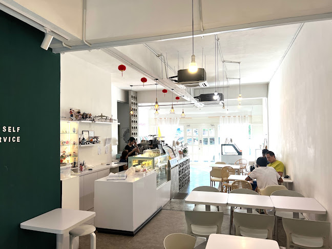 Coastal Coffee Club - Gastronomi dan perhotelan