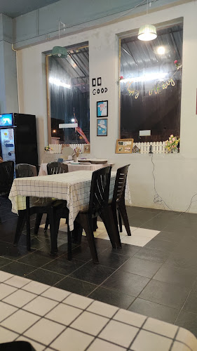 Cafe Awesome of Arts - Kampar