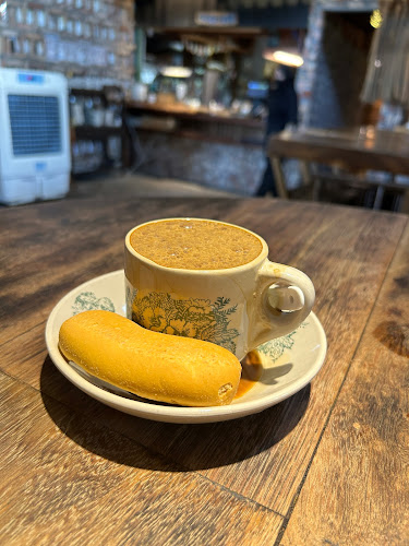 Opinii despre Red Mountain Sin Yoon Loong White Coffee în Ipoh - Gastronomi dan perhotelan