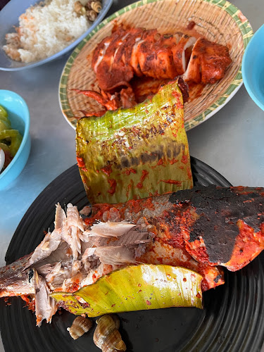 Restoran Ikan Bakar Seri Melaka Jalan Bellamy - Gastronomi dan perhotelan