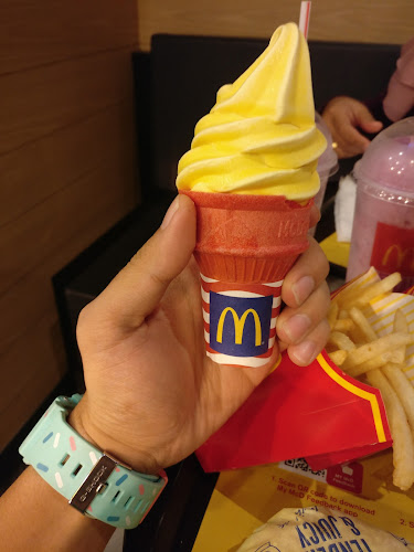 McDonald's Meru Raya DT - Gastronomi dan perhotelan