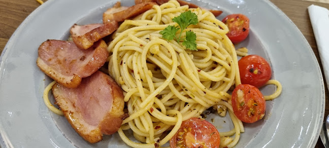 Opinii despre Back to Begin în Ipoh - Gastronomi dan perhotelan