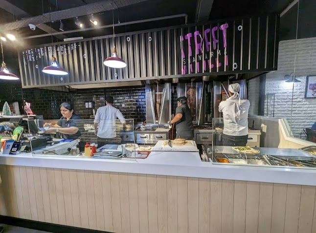 Shawarma Street - Gastronomi dan perhotelan