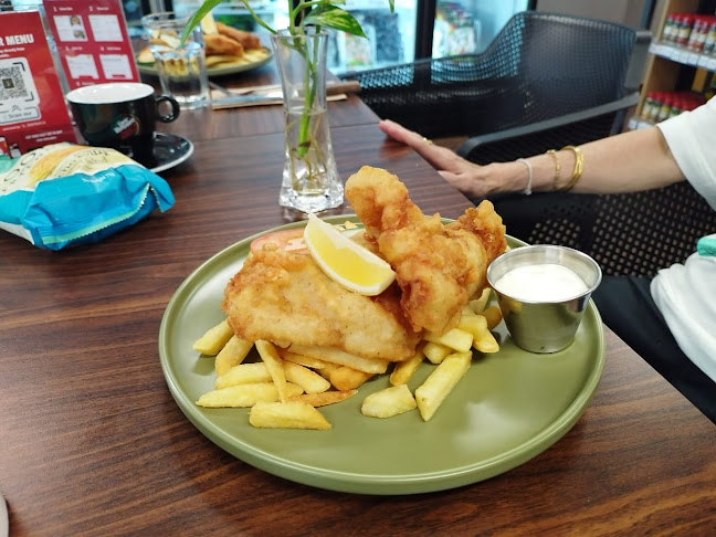 Comentarii opinii despre Food Merchant Cafe & Retail