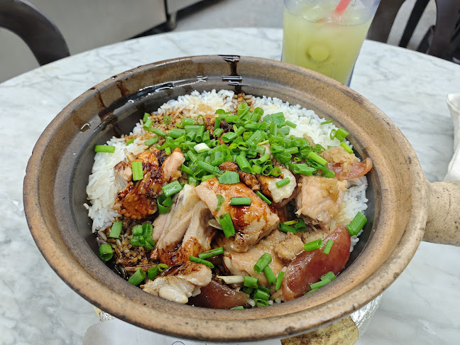 168 Claypot Chicken Rice - Gastronomi dan perhotelan