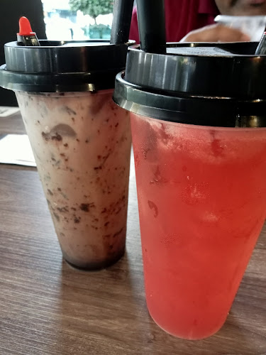 Warung Acu - Gastronomi dan perhotelan