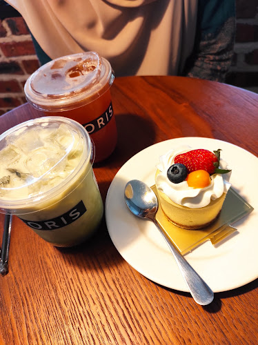 BORIS - Gastronomi dan perhotelan