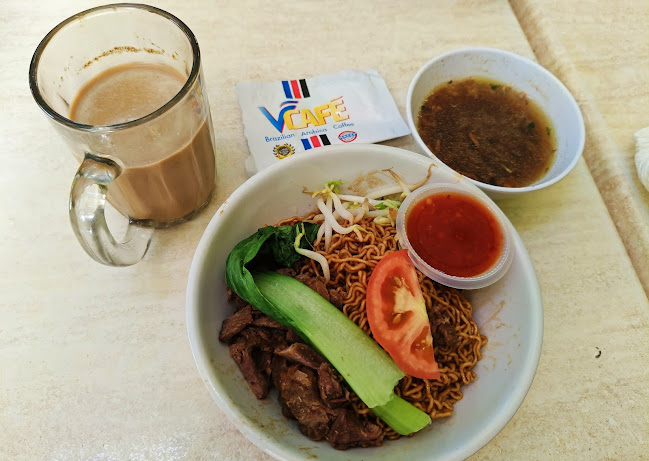 Opinii despre Teh Tarik Kafeteria în Kuching - Gastronomi dan perhotelan