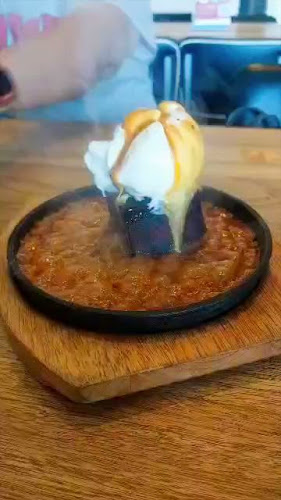 AEON Mall, Jln Akuatik 13/64, Seksyen 13, 40100 Shah Alam, Selangor