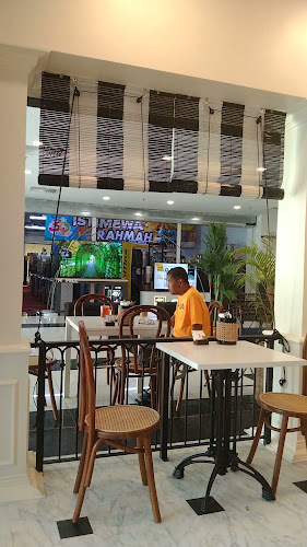 Del’s Kitchen - Gastronomi dan perhotelan