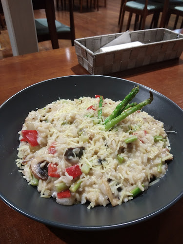 Comentarii opinii despre Seed Wholesome Dining