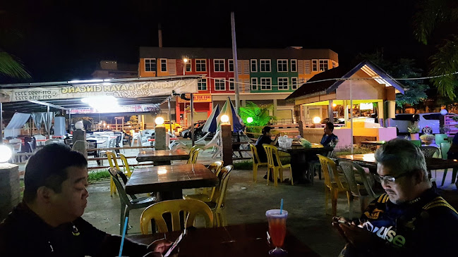 RESTORAN Nora Aman 2