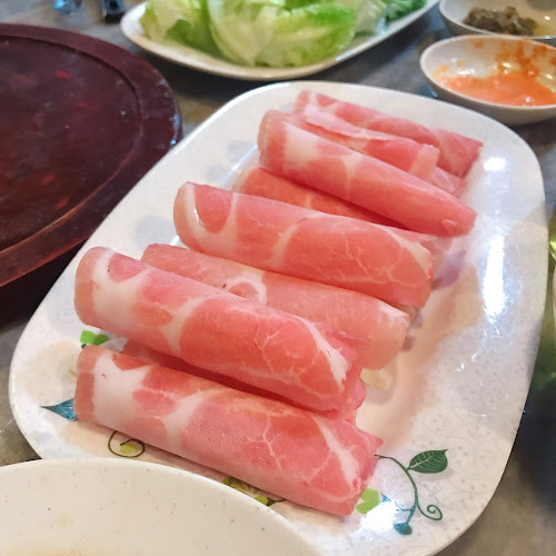 Chuan Yee Charcoal Steamboat - Gastronomi dan perhotelan