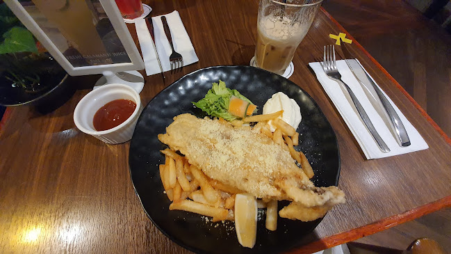 Bonzer Restaurant • Kingwood Hotel - Gastronomi dan perhotelan