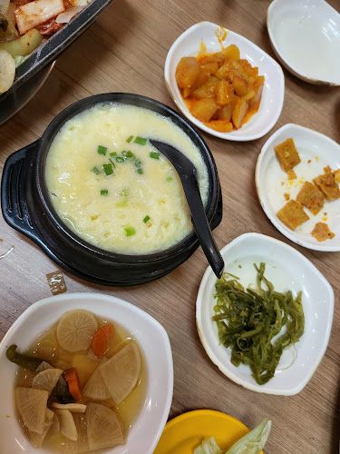 Chingooya Korean Restaurant - Gastronomi dan perhotelan
