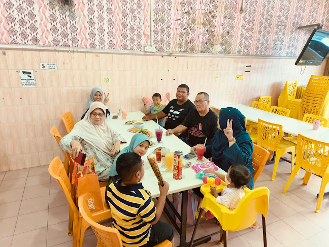 Pulai Bussiness Centre, 31350 Simpang Pulai, Perak